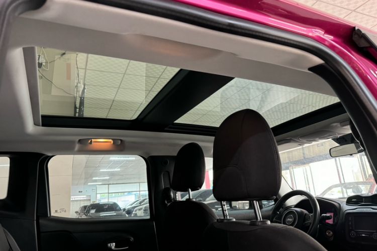 Used Jeep Renegade 2017 180T Automatic High-Energy Version