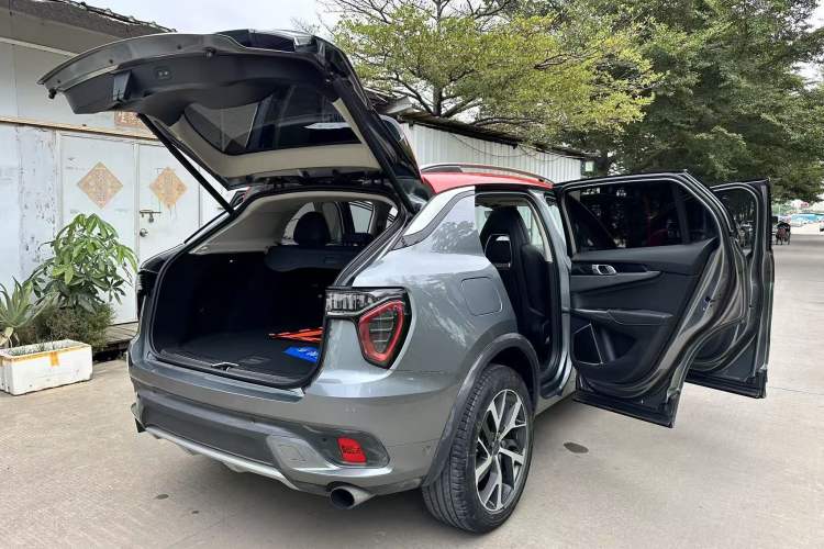 Used Lynk & Co 01 EM-P 2019 1.5T PHEV JingPro National VI
