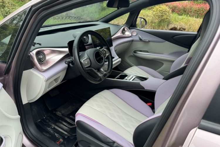 Used BYD Dolphin 2023 420 km Free Version
