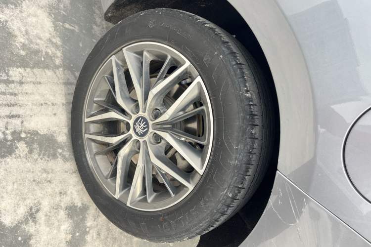 Used BYD Qin PLUS 2021 DM-i 55KM Flagship Model
