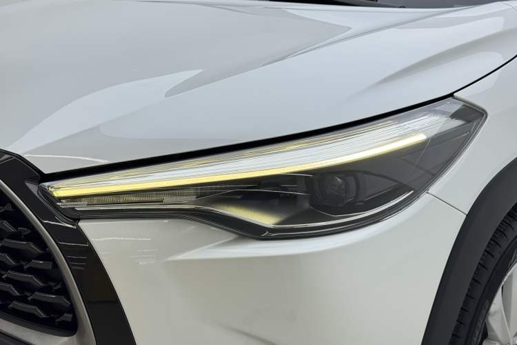 Used Toyota Corolla Cross 2022 2.0L Deluxe Edition Exterior 8