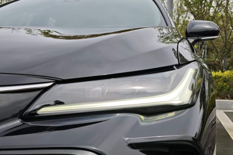 Used Toyota Avalon 2023 2.0L Premium Edition Exterior 3