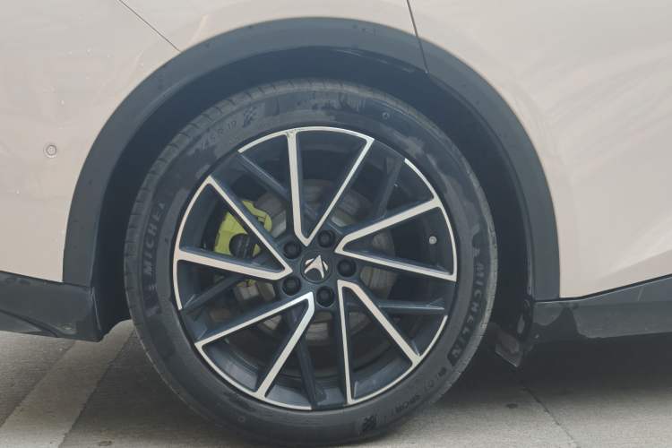 Used ARCFOX Alpha S5 2024 708MAX 200kW
