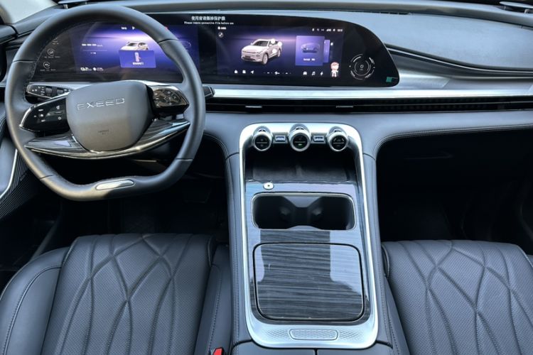 Used EXEED Stellar C-DM 2025 100 Long-Range Plus Two-Wheel Drive
