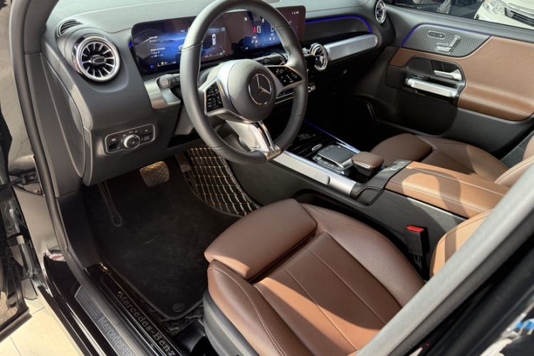 Used Mercedes-Benz GLB 2024 GLB 220 Fashion Model
