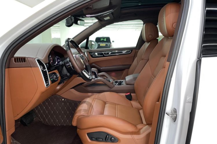 Used Porsche Cayenne 2023 Cayenne 3.0T Platinum Edition