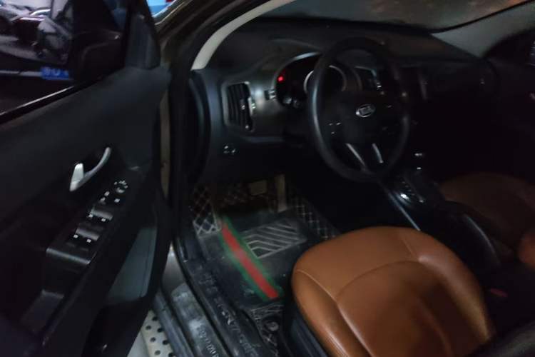 Used Kia Sportage R 2015 2.0L Automatic Two-Wheel Drive GL