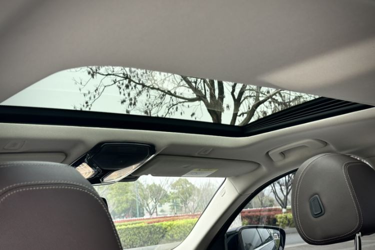 Used BMW 5 Series 2021 525Li Luxury Package