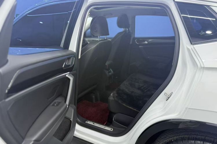 Used Volkswagen Tayron X 2020 330TSI Two-Wheel Drive Luxury Smart Connectivity Version Interior 3