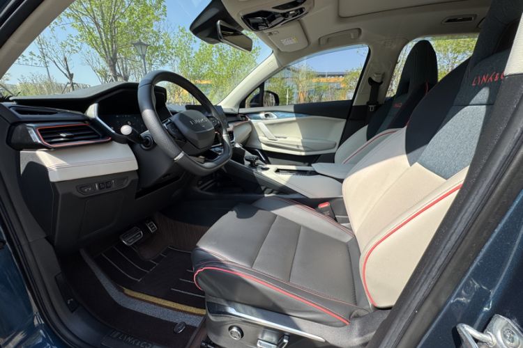 Used Lynk & Co 06 2020 1.5T YAO Halo Interior 1