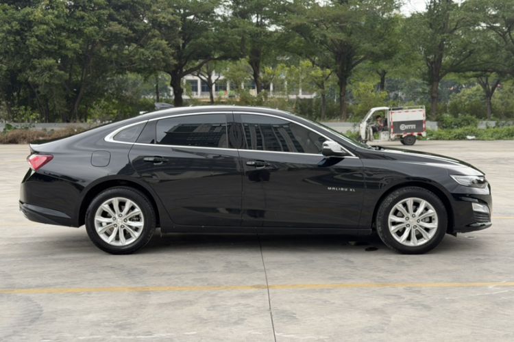 Used Chevrolet Malibu XL 2022 535T Automatic Sport Edition Exterior 1