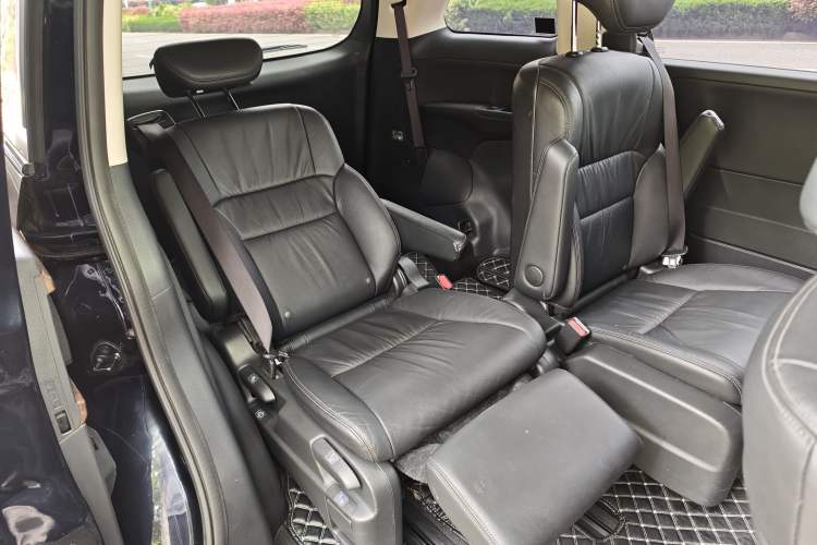 Used Honda Odyssey 2017 2.4L Smart Edition Interior 10