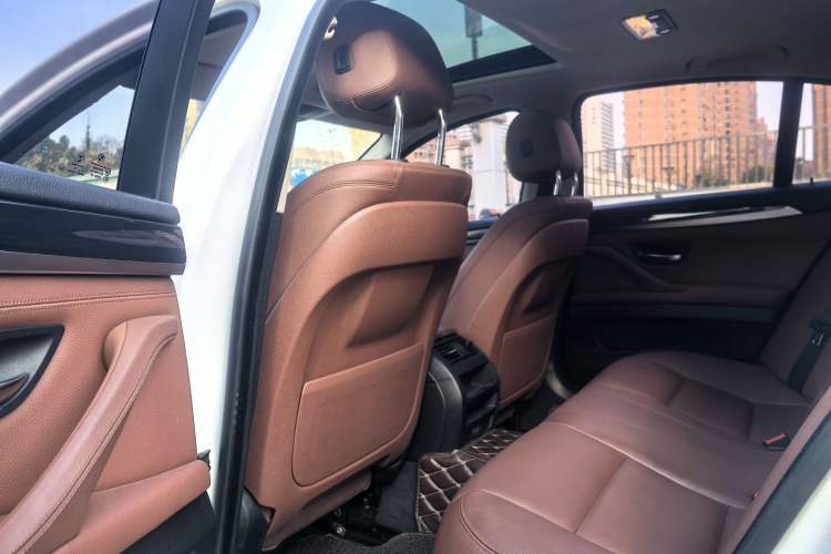 Used BMW 5 Series (Import) 2015 520i Elegant Edition