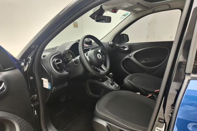 Used smart forfour 2018 1.0L 52kW Passion Edition