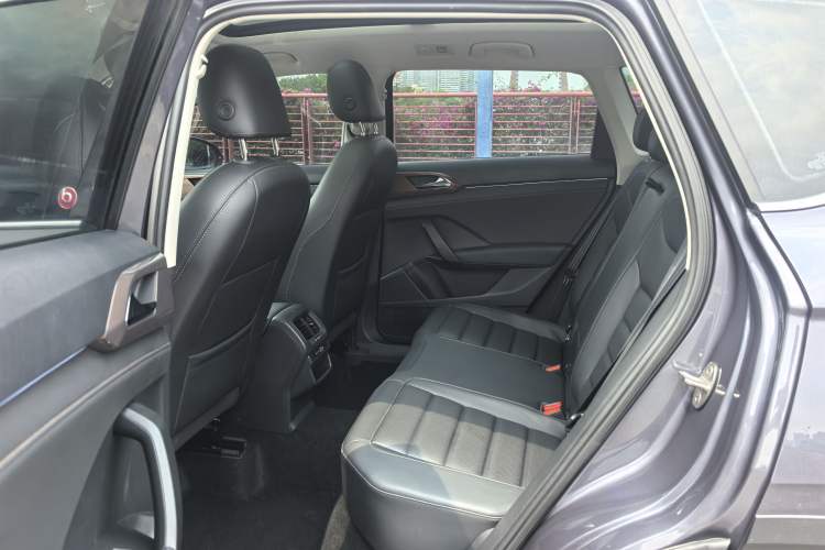 Used Volkswagen Tharu 2021 330TSI Four-Wheel Drive Flagship Edition Interior 3