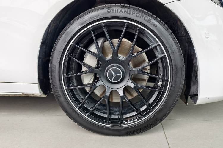 Used Mercedes-Benz E-Class 2020 E 300 L Sporty and Stylish Model
