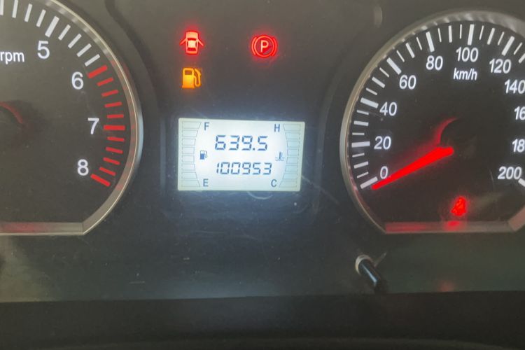 Used FORTHING Lingzhi 2017 Restyled M3L 1.6L 7-Seater Comfort Version