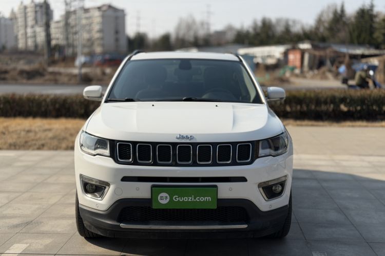 Used Jeep Compass 2017 200T Automatic Prestige Four-Wheel Drive Edition
