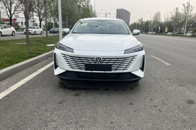 Used CHANGAN Eado PHEV 2025 Smart New Blue Whale 145KM High-Energy Edition Exterior 3