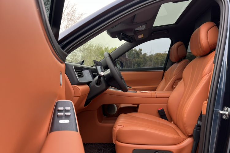 Used Hima AITO M7 2026 Model Pure Electric Max Long Range 6-Seater Version