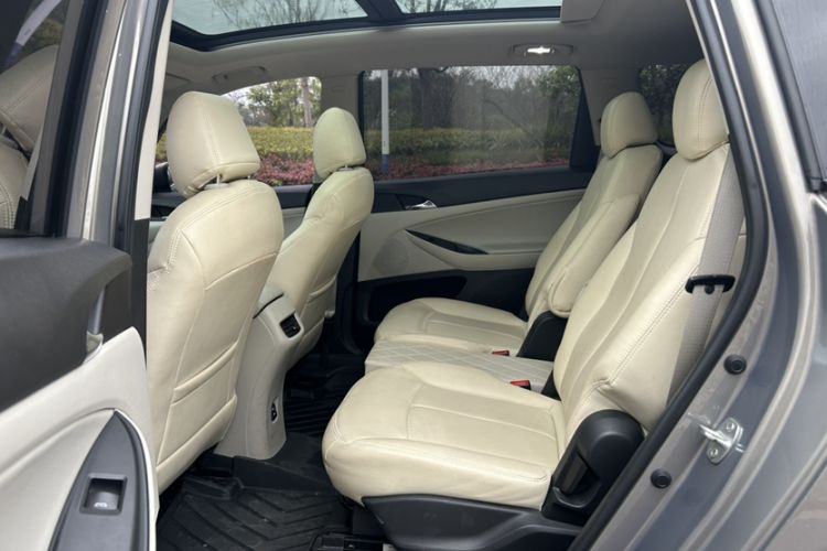 Used Buick GL6 2019 18T 6-Seater Elite Version China VI Standard
