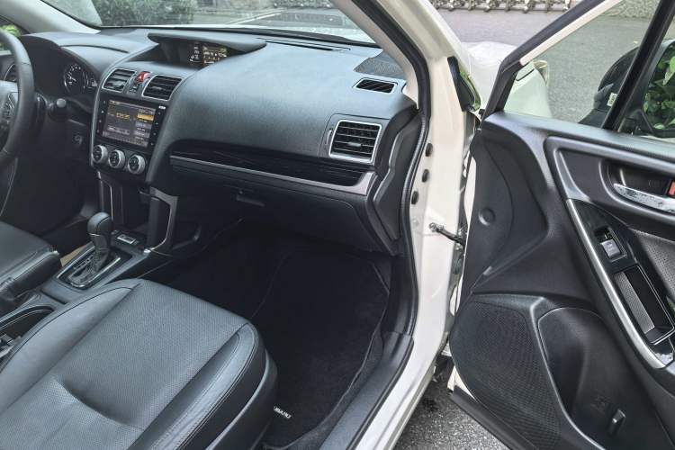 Used Subaru Forester 2018 2.0i Fashion Navigation Edition
