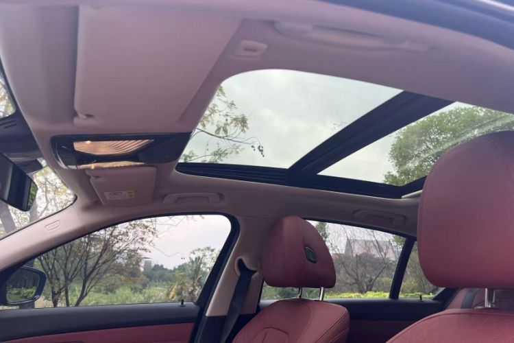 Used BMW 3 Series 2022 Restyled 325Li M Sport Night Edition Package Interior 6