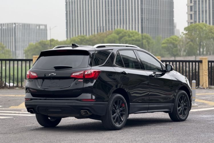 Used Chevrolet Equinox 2019 Redline 550T Automatic All-Wheel-Drive RS Model China VI Standard
