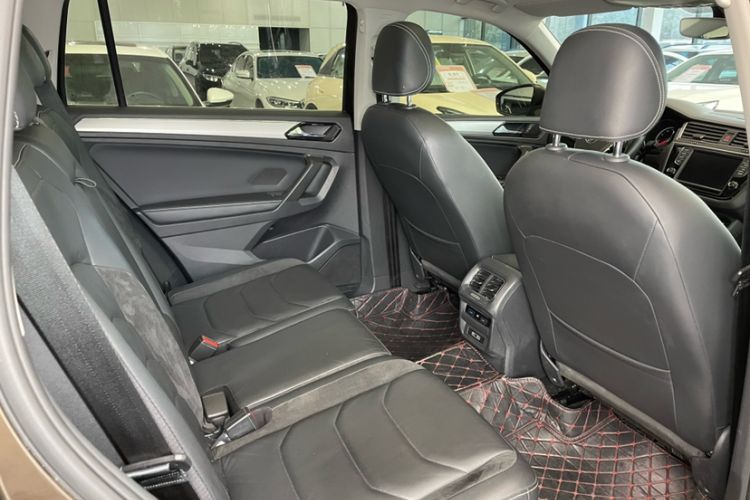 Used Volkswagen Tiguan L 2017 330TSI Automatic Two-Wheel Drive Luxury Edition