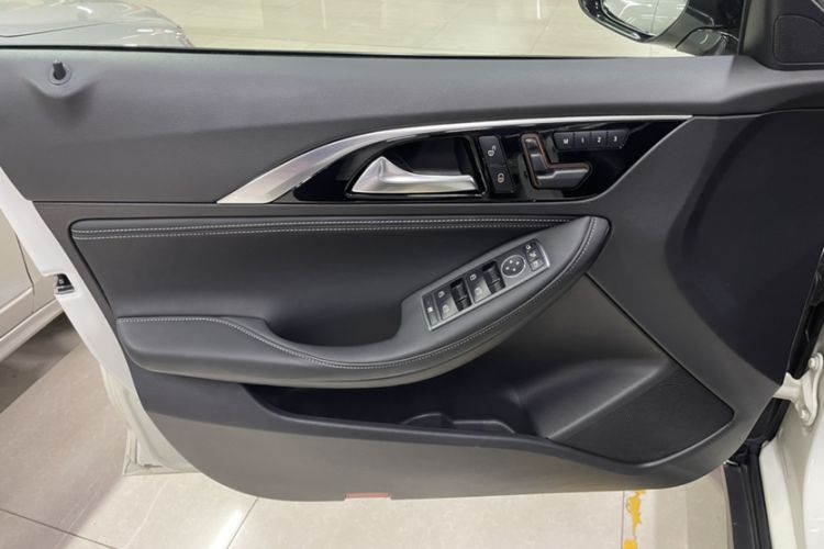 Used Infiniti QX30 2018 1.6T Two-Wheel Drive Sport Edition
