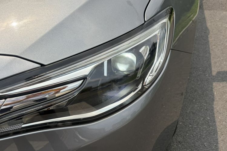 Used Buick Excelle GX 2018 18T Automatic Flagship Model
