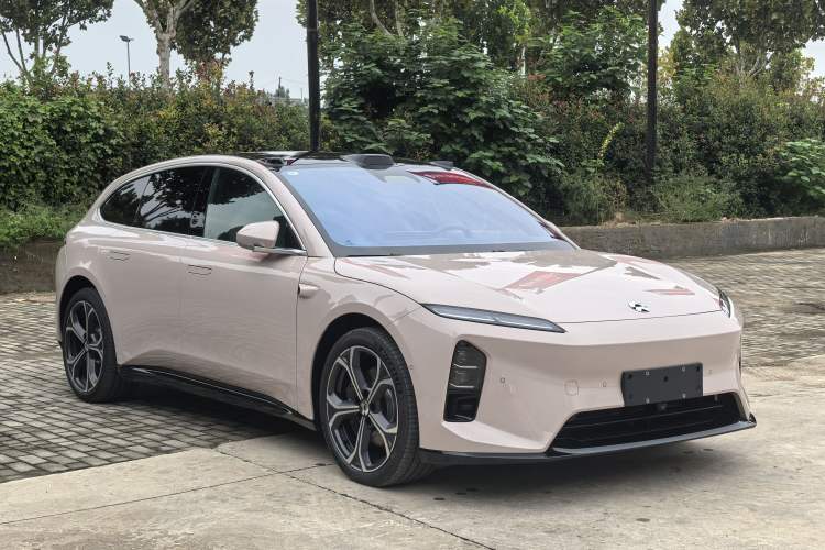 Used Nio ET5T 2025 75 kWh Touring
