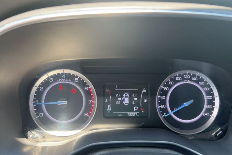 Used Sinotruk VGV U70 2020 1.5T Automatic Smart Luxury 7-Seater