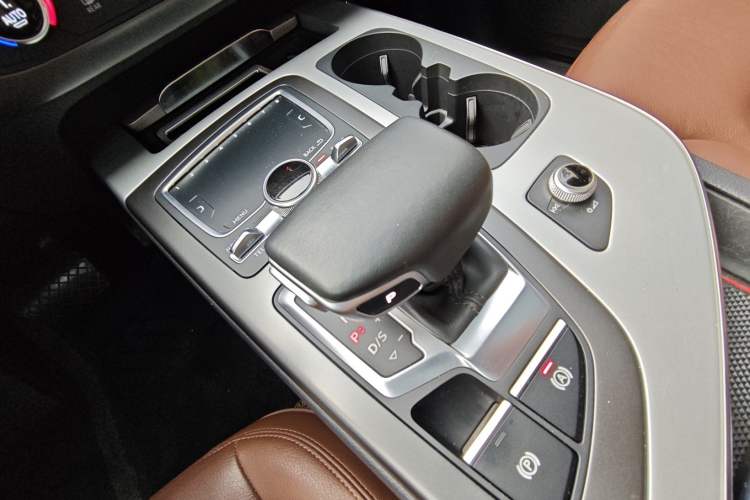 Used Audi Q7 2018 45 TFSI Technology Edition