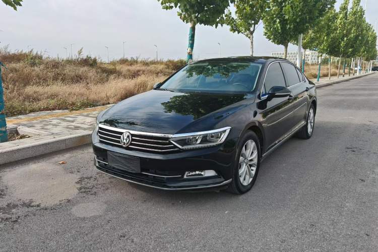 Used Volkswagen Magotan 2017 330TSI DSG Luxury Model