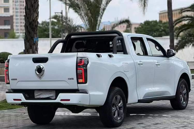 Used Great Wall Poer 2023 2.0T Commercial Version Automatic Diesel 4x4 Elite Long-Box GW4D20M