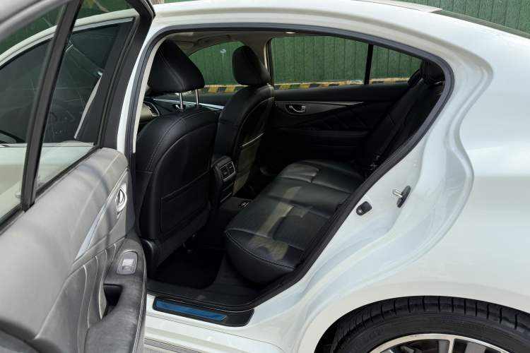 Used Infiniti Q50L 2016 2.0T Elite Sport Edition
