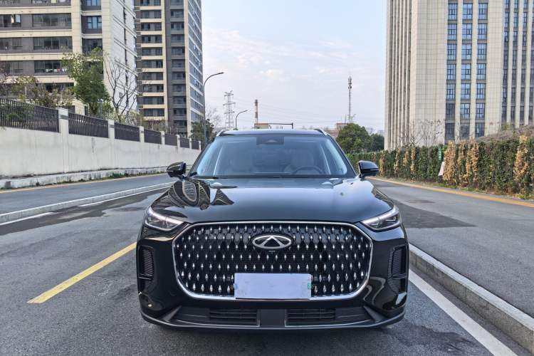 Used Chery Tiggo 8 L 2024 2.0T Two-Wheel Drive Luxury Edition 5 Seats