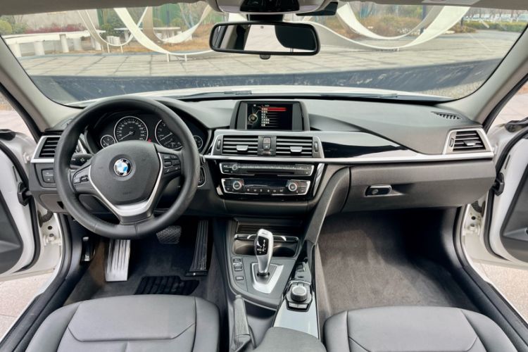 Used BMW 3 Series 2017 320Li Fashion Model