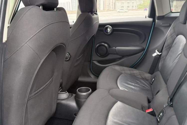 Used MINI MINI 2016 1.5T COOPER Five-Door Edition
