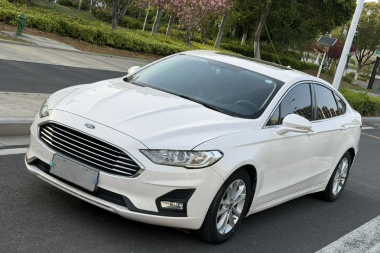 Used Ford Mondeo 2018 EcoBoost 180 Smart Control Fashion Model China VI Standard