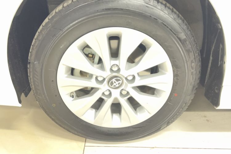 Used Toyota Corolla 2022 Dual-Motor 1.8L E-CVT Pioneer Edition
