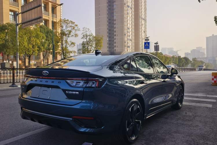 Used Ford Mondeo 2023 1.5T E-Hybrid ST-Line
