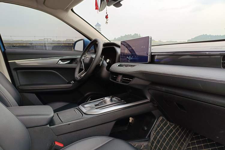 Used Haval JOLION 2021 1.5T Automatic Four-Door Version
