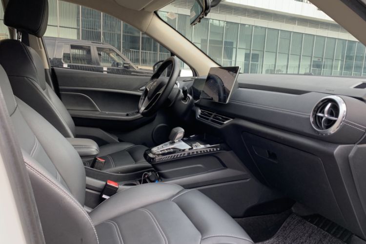 Used BYD Yuan New Energy 2019 EV535 Smart Connect Trendsetting Model