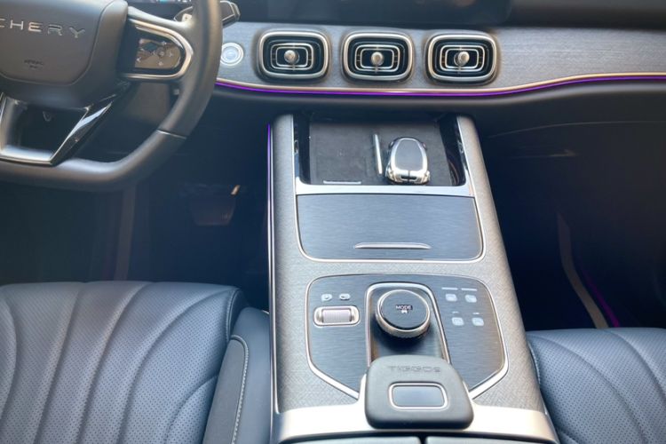 Used Chery Tiggo 9 2023 2.0T Dual-Clutch Two-Wheel Drive Luxury Edition 7 Seats