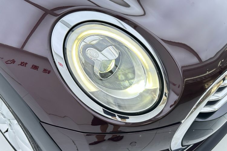 Used MINI Clubman 2016 Revised Version 1.5T COOPER Connoisseur Edition