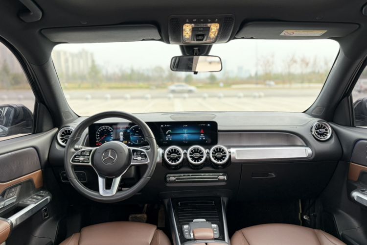 Used Mercedes-Benz GLB 2022 GLB 220 Dynamic Edition Interior 5