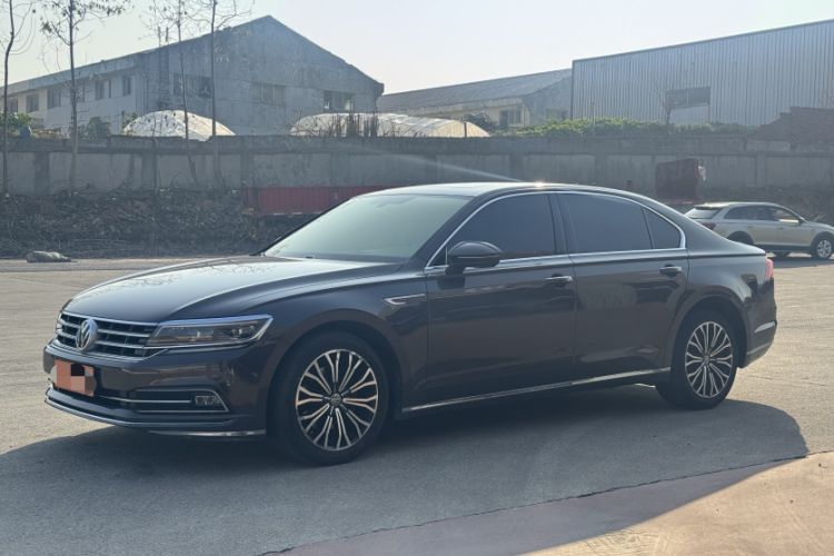 Used Volkswagen Phideon 2018 Revised Version 380TSI Two-Wheel Drive Business Edition