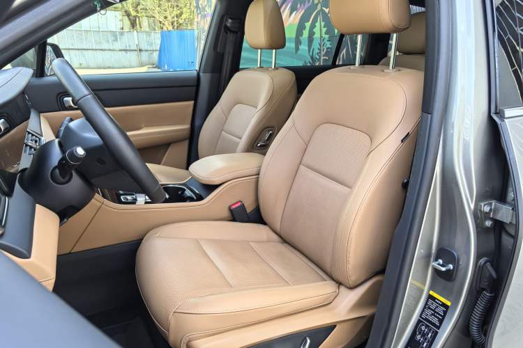 Used Li Auto ONE 2021 Extended-Range 6-Seater Version Left Front Seat